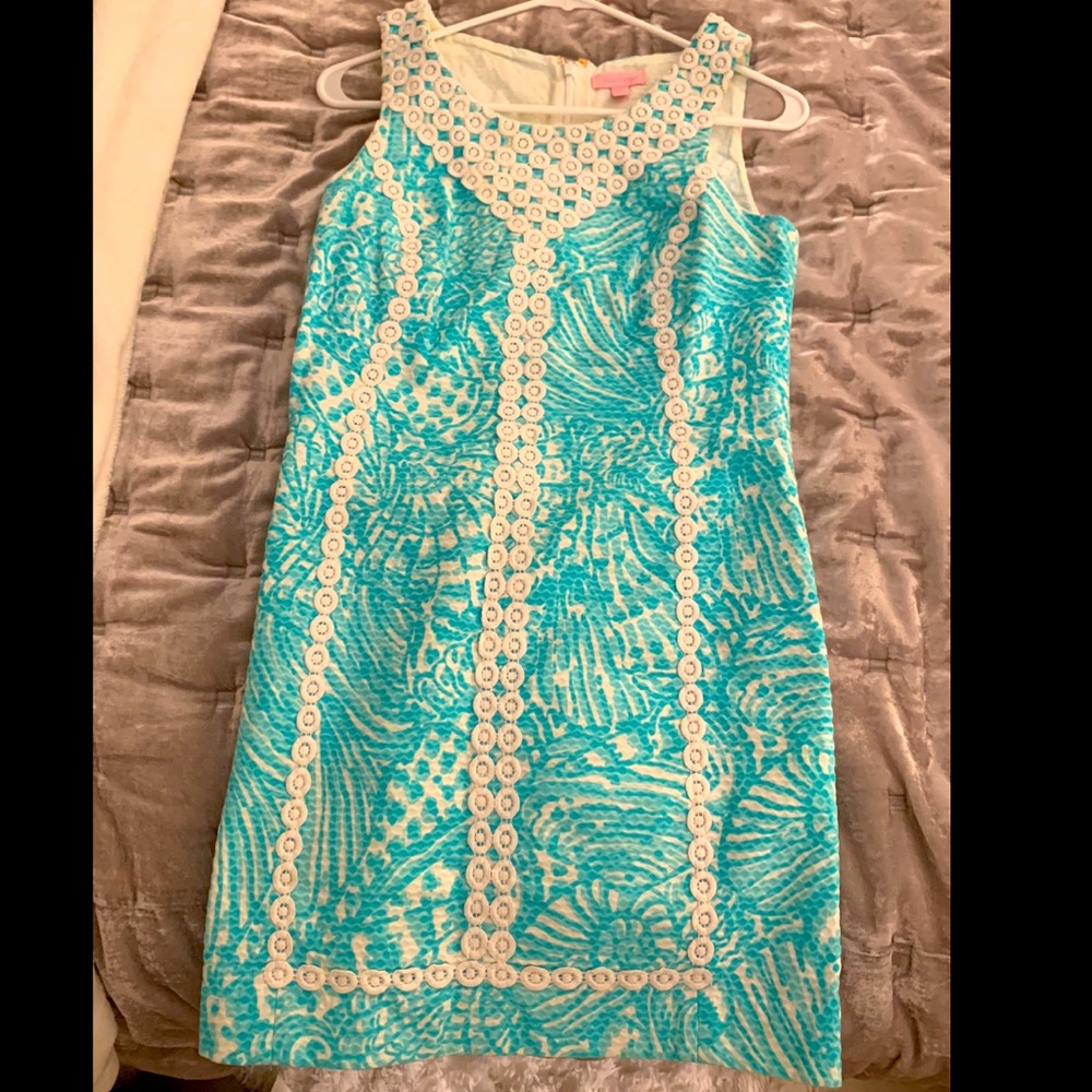 Lilly pulitzer shift dress - blue shell print
